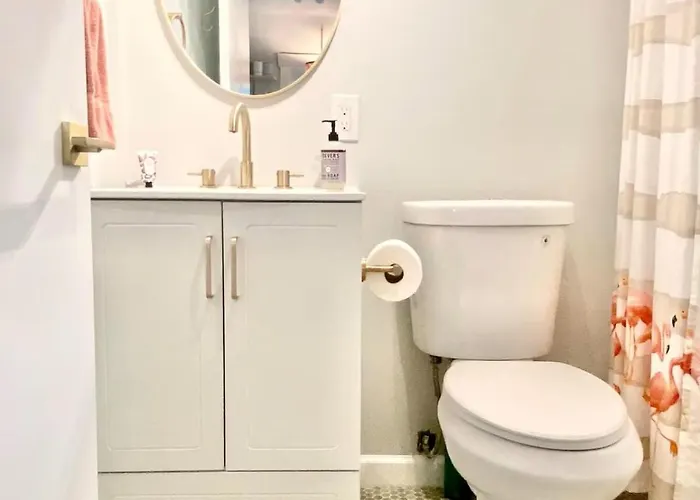 The Cozy Cottage- Close To Everything! Villa Pensacola